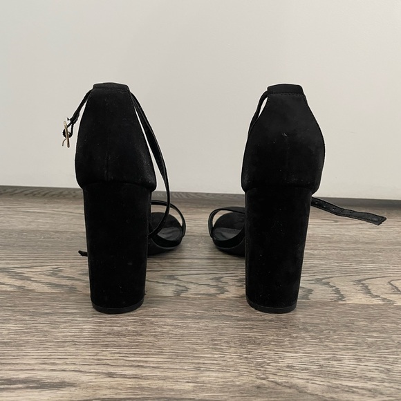 Black Suede 4” Block Heels - size 7.5 - Picture 3 of 6